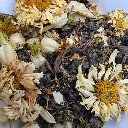 Chrysanthemum green tea