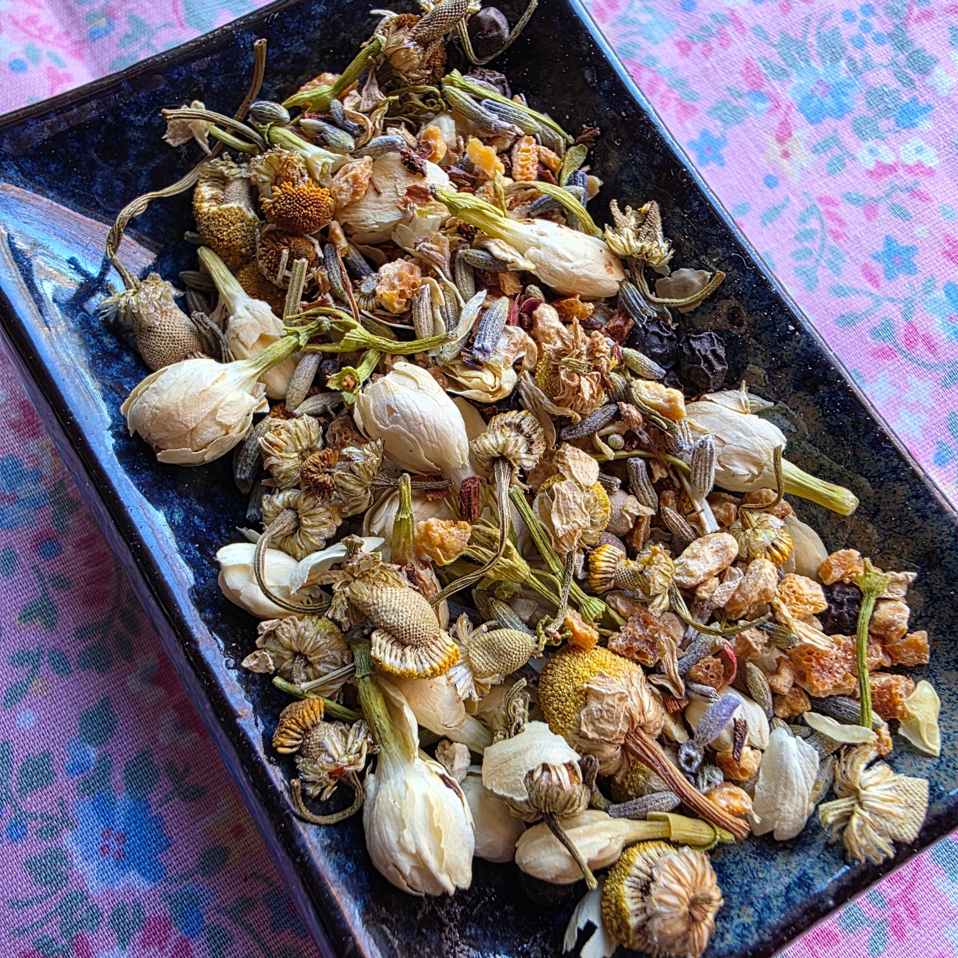 Lavender’s Warmth herbal tea blend with rooibos, chamomile, jasmine, and lavender.
